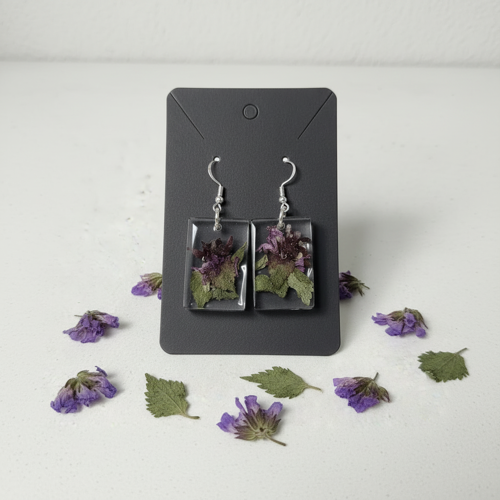 Earrings with Matching Dried Flowers