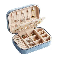 The Blush Edit – Set de regalo de joyería seleccionada