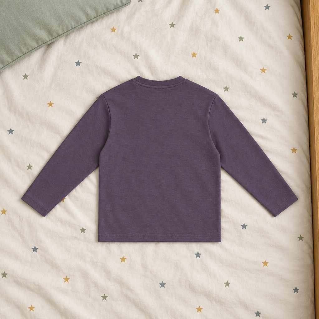 Purple long-sleeve T-shirt back on star bedding